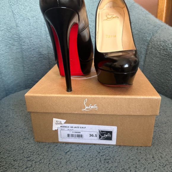 Christian Louboutin Bianca - Picture 1 of 4